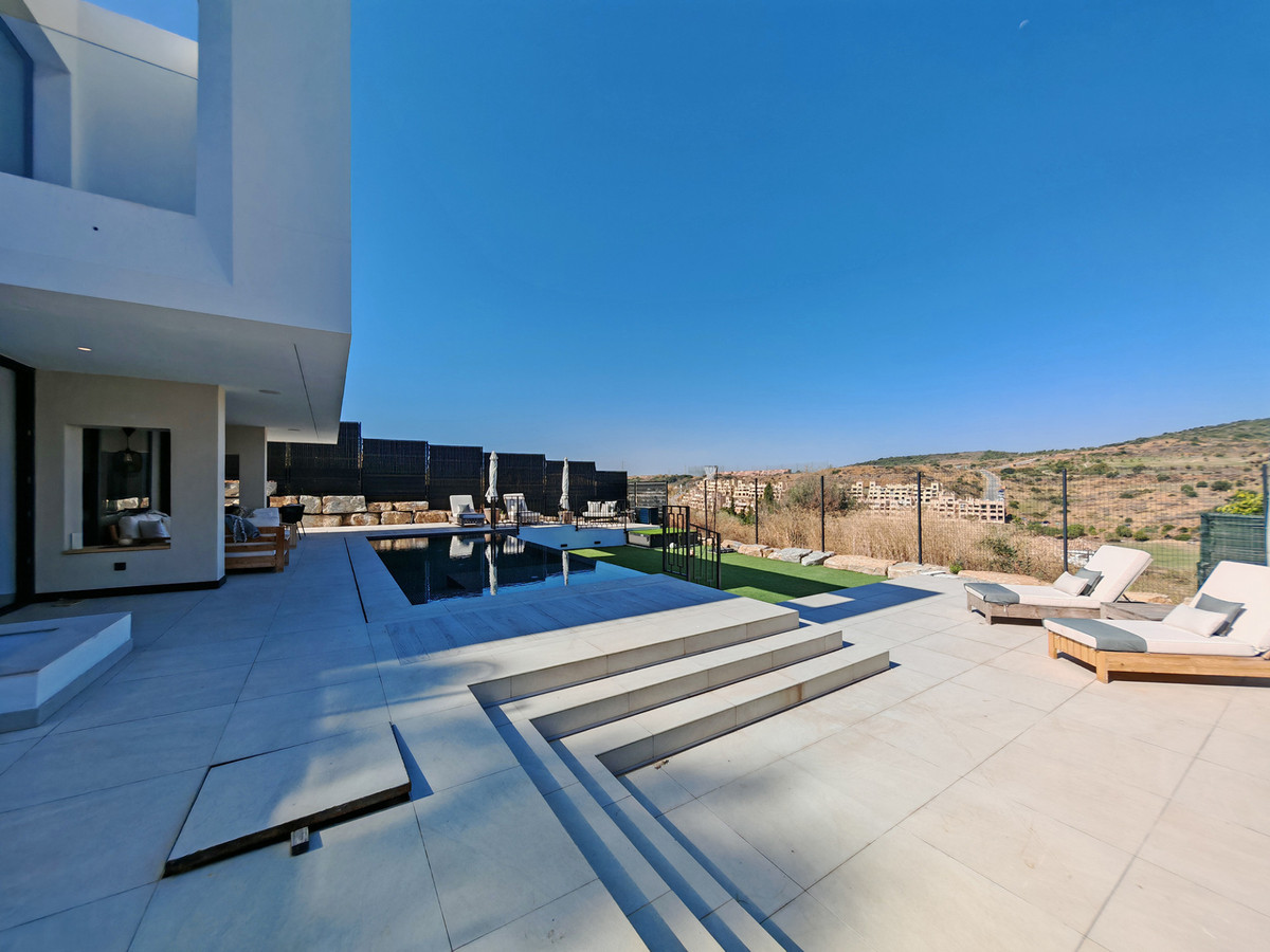 Property main view 33