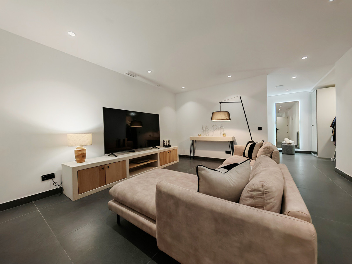 Property main view 4