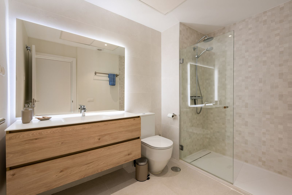 Penthouse Duplex for sale in Estepona | 3 bedrooms H5135212