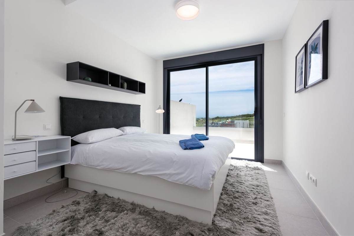 Penthouse Duplex for sale in Estepona | 3 bedrooms H5135212
