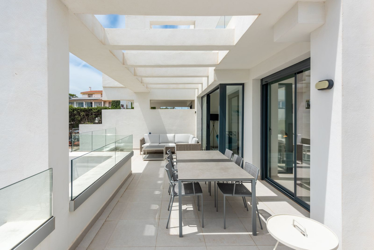 Penthouse Duplex for sale in Estepona | 3 bedrooms H5135212