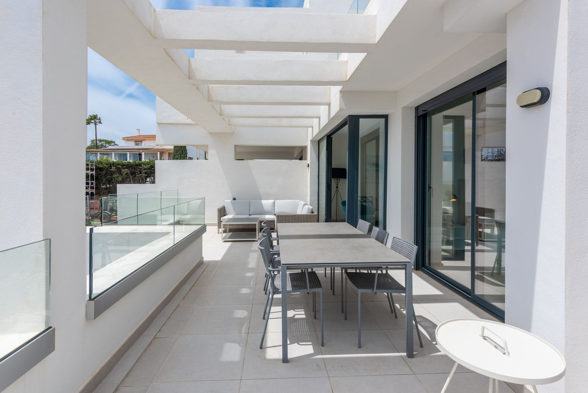 Penthouse Duplex for sale in Estepona | 3 bedrooms H5135212