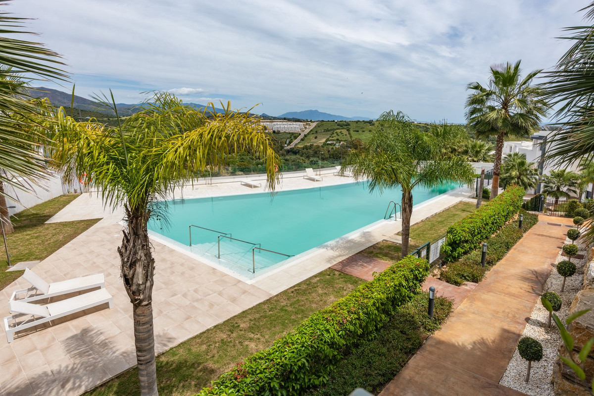 Penthouse Duplex for sale in Estepona | 3 bedrooms H5135212