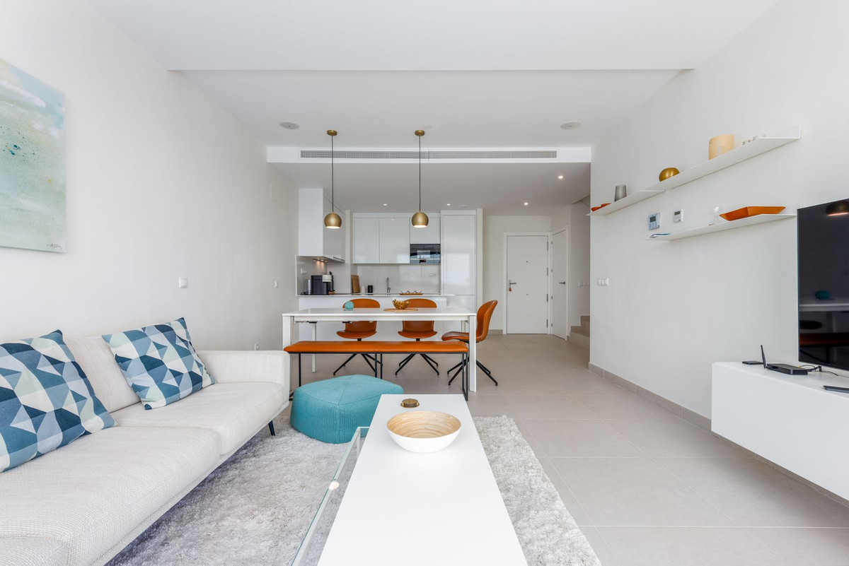 Penthouse Duplex for sale in Estepona | 3 bedrooms H5135212