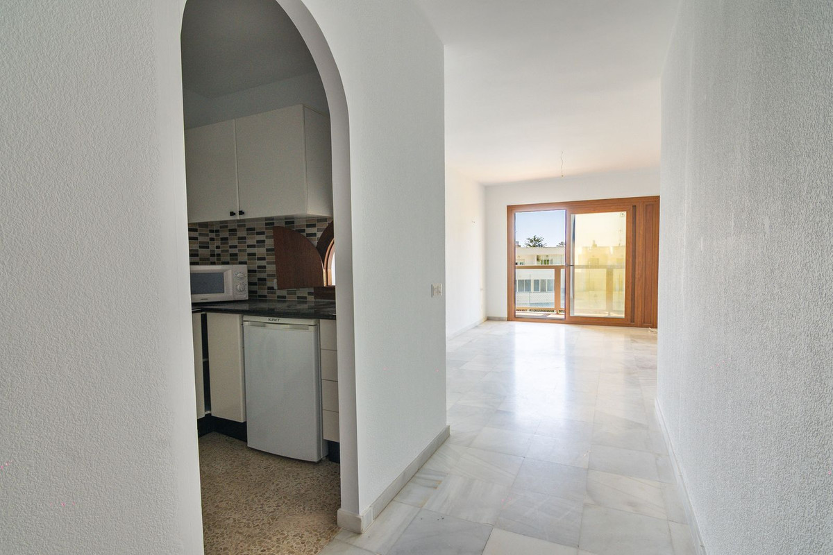 Appartement te koop in Estepona | 1 slaapkamers H5136109