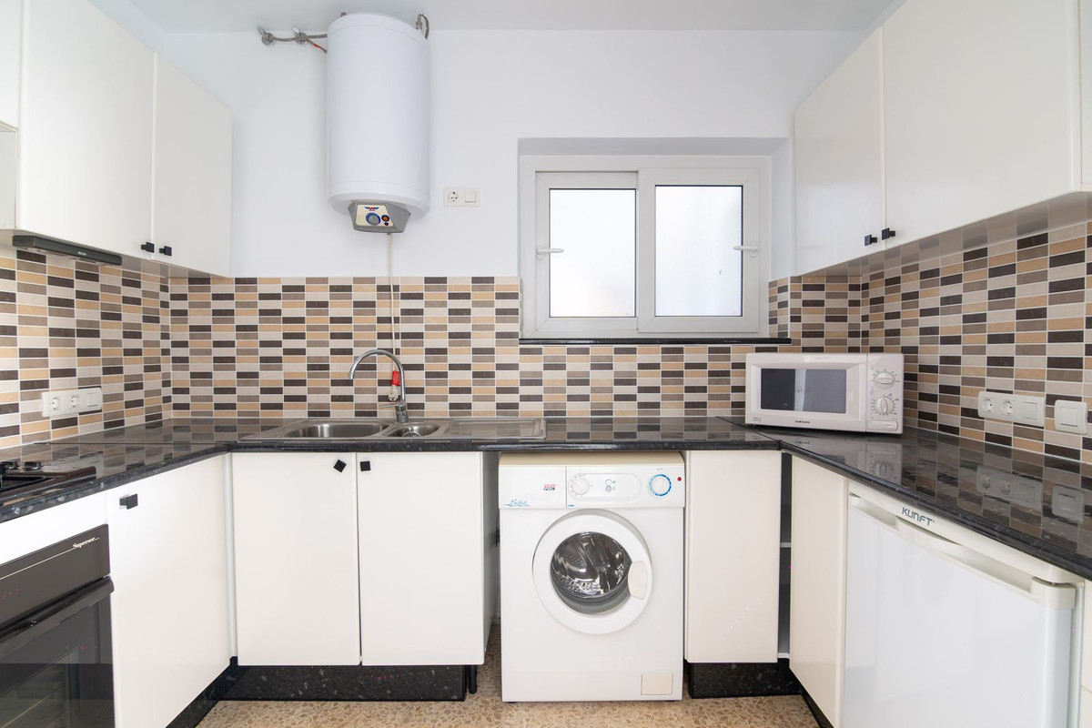 Appartement te koop in Estepona | 1 slaapkamers H5136109