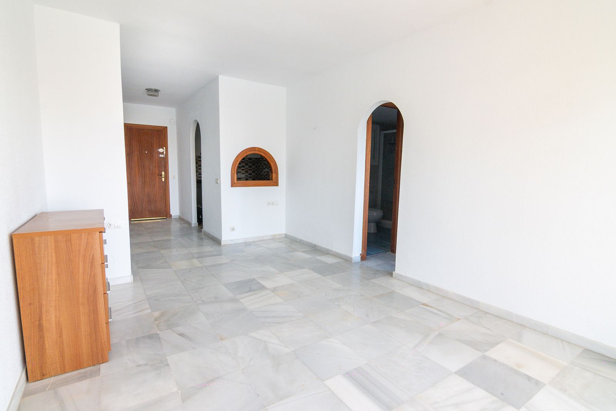 Appartement te koop in Estepona | 1 slaapkamers H5136109