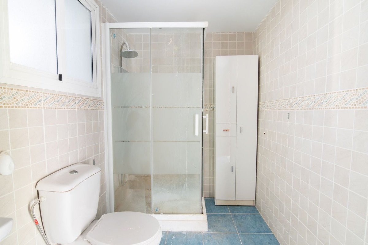 Appartement te koop in Estepona | 1 slaapkamers H5136109