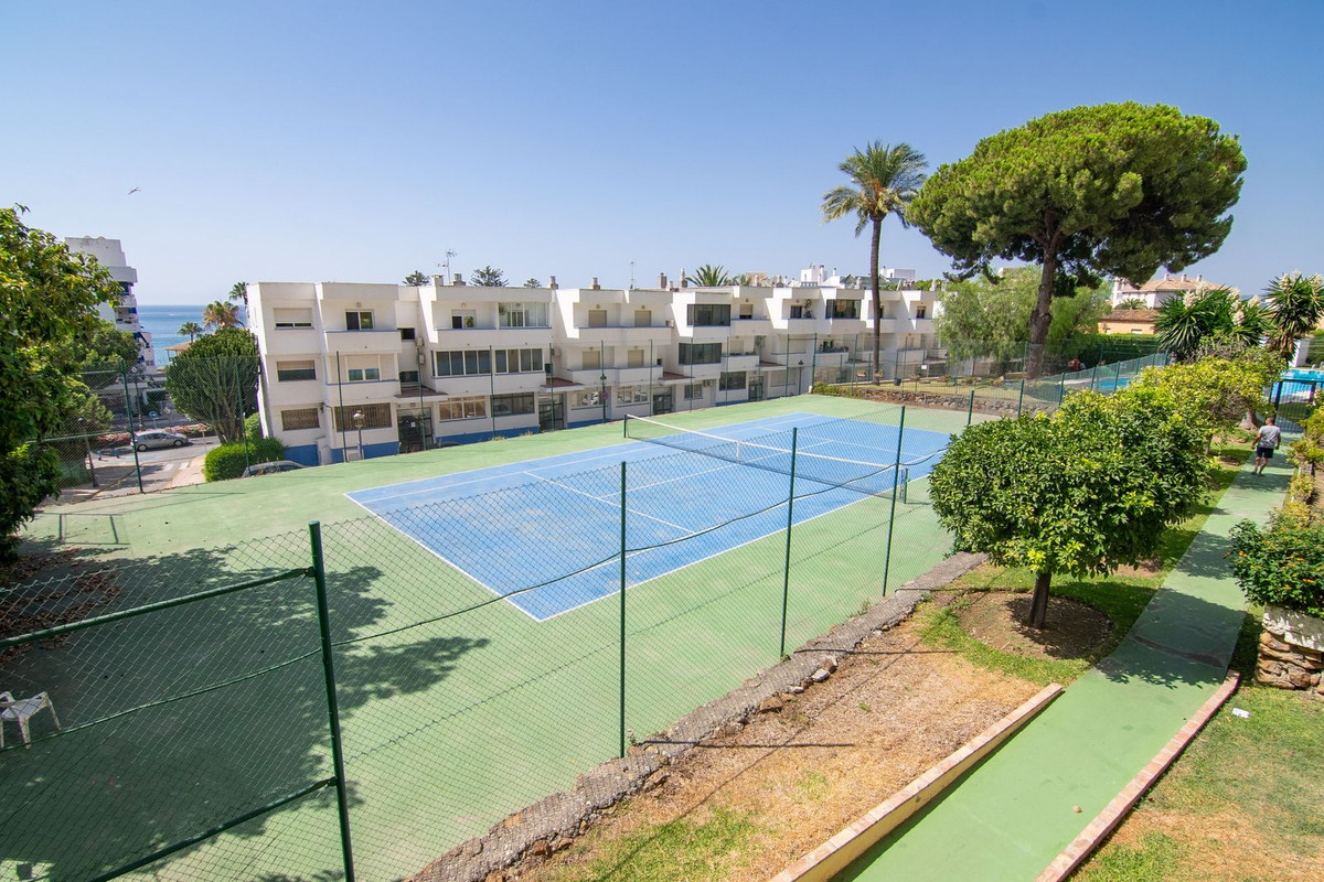 Appartement te koop in Estepona | 1 slaapkamers H5136109