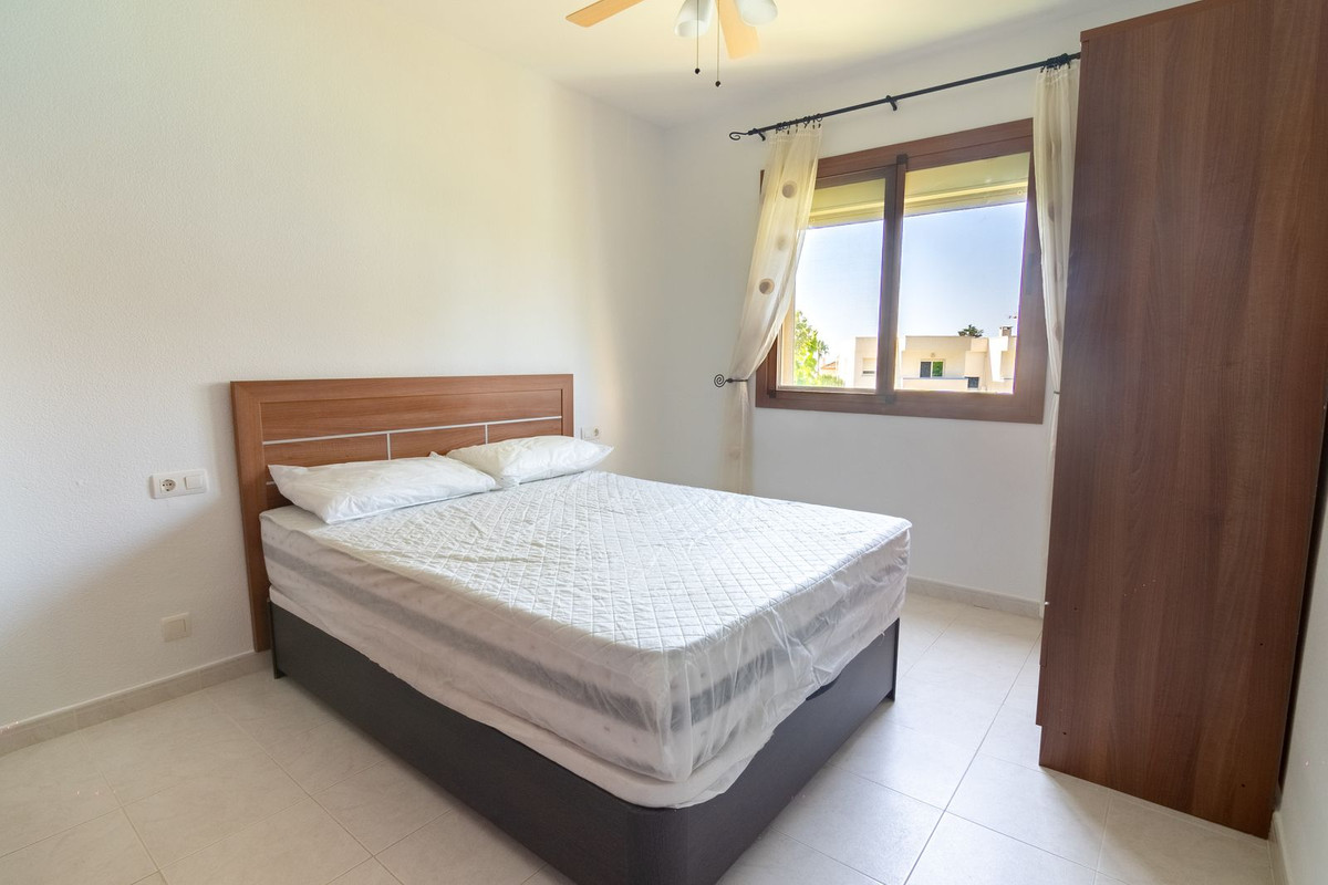 Appartement te koop in Estepona | 1 slaapkamers H5136109