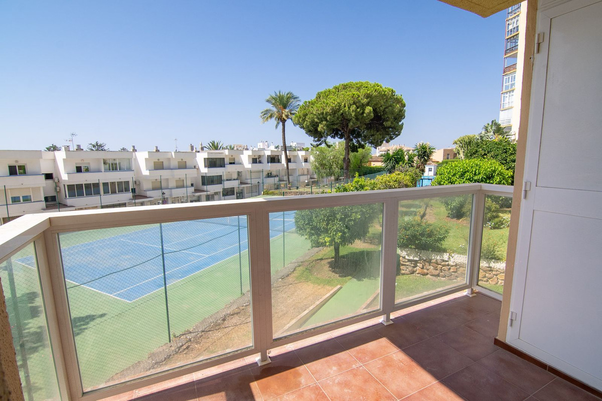 Appartement te koop in Estepona | 1 slaapkamers H5136109