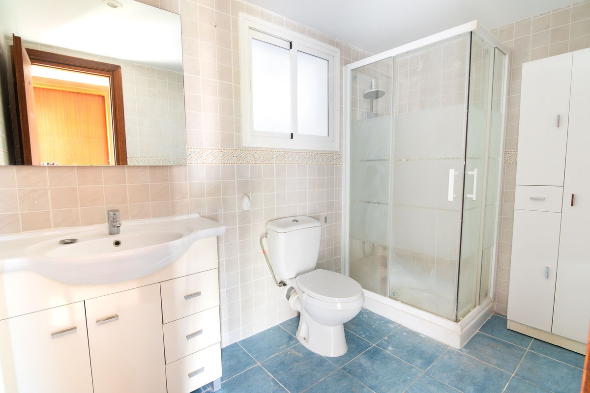 Appartement te koop in Estepona | 1 slaapkamers H5136109