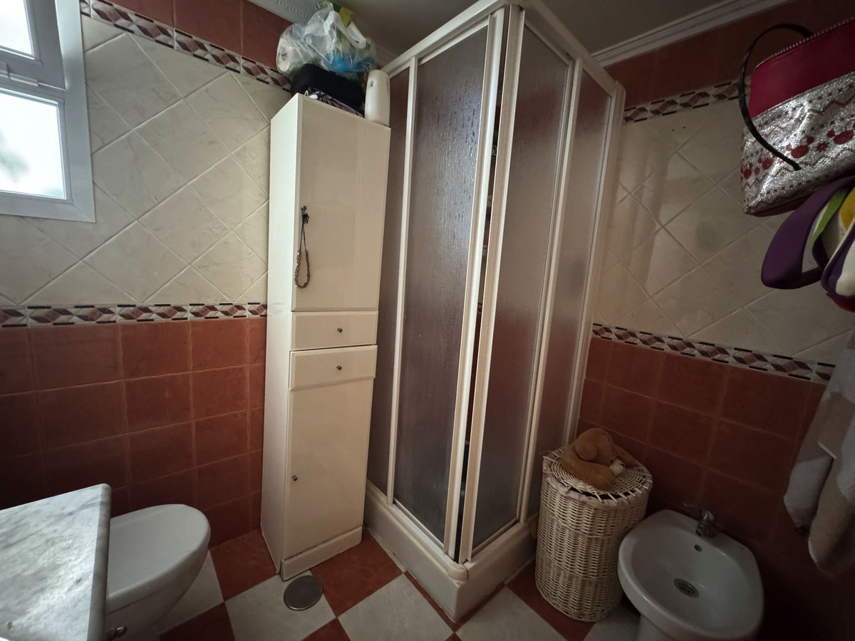 Appartement te koop in Estepona | 3 slaapkamers H5136157