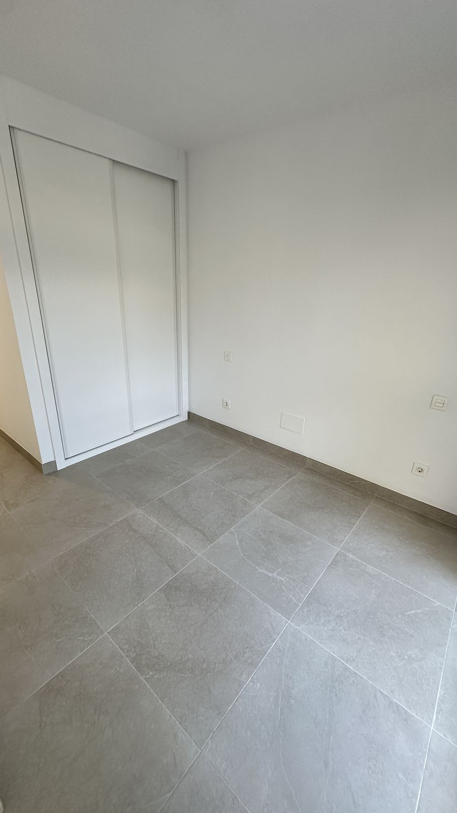 Appartement te koop in Estepona | 2 slaapkamers H5137840