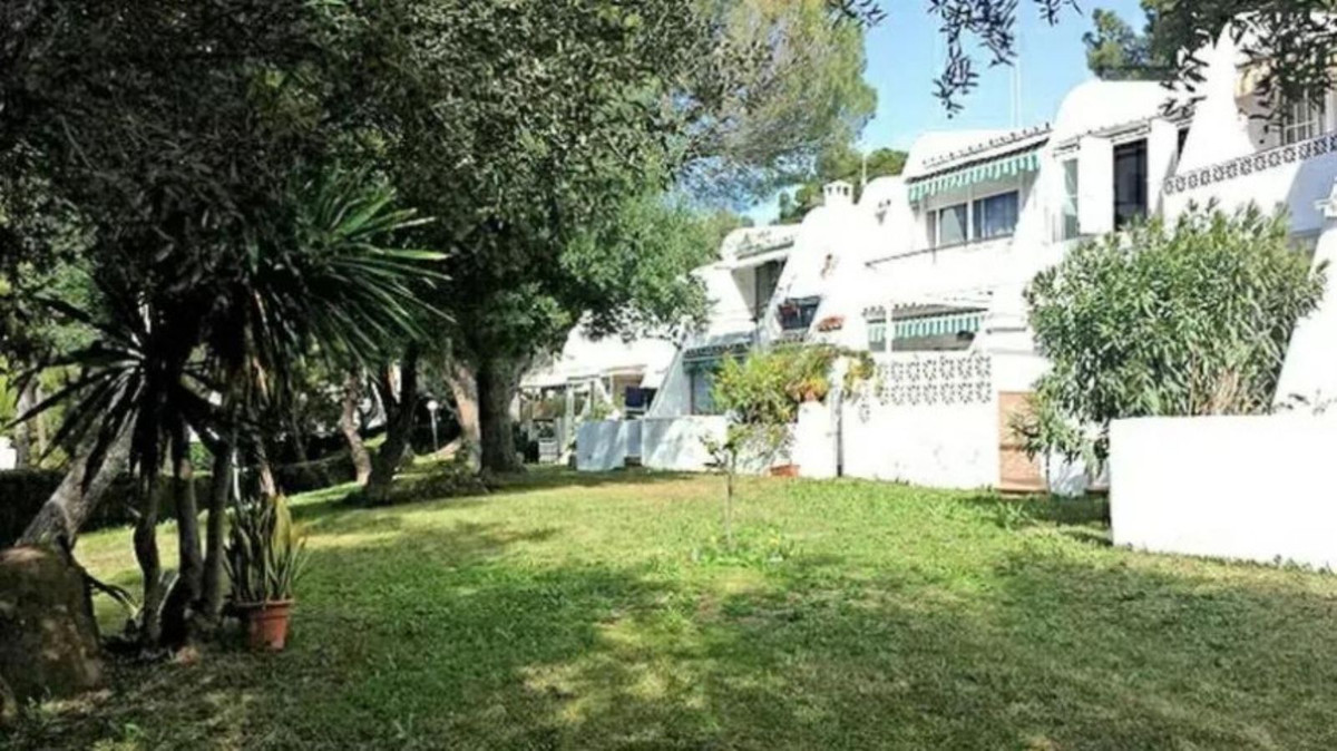 Appartement te koop in Estepona | 2 slaapkamers H5137891