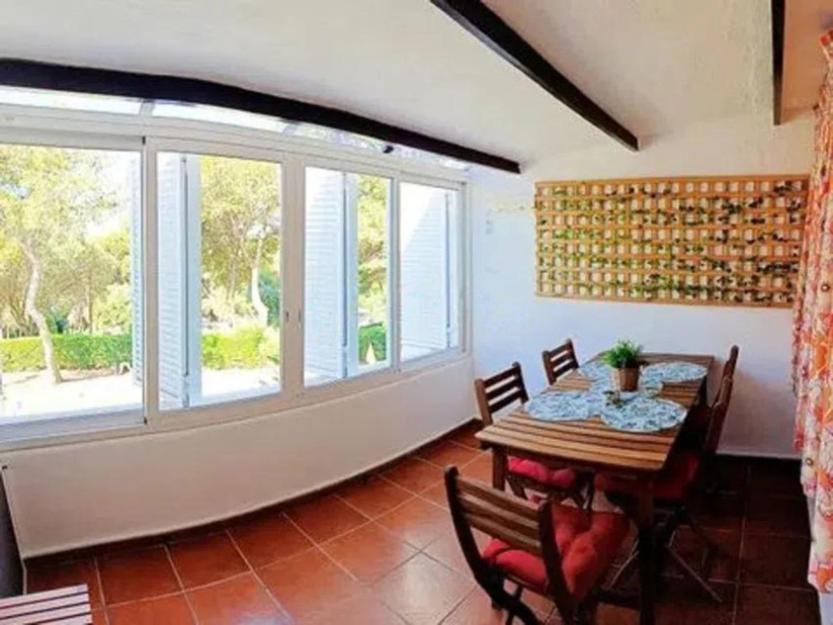 Appartement te koop in Estepona | 2 slaapkamers H5137891