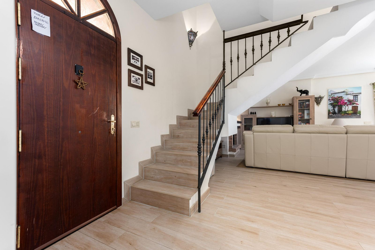 Huis te koop in Estepona | 2 slaapkamers H5137957