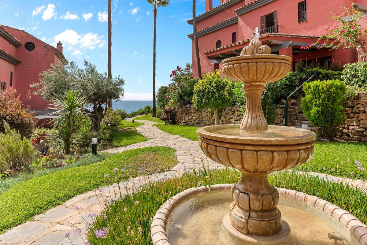 Huis te koop in Estepona | 2 slaapkamers H5137957