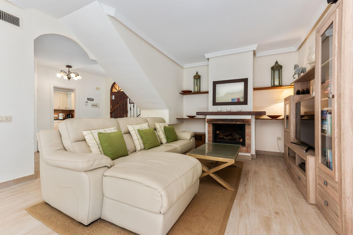Huis te koop in Estepona | 2 slaapkamers H5137957