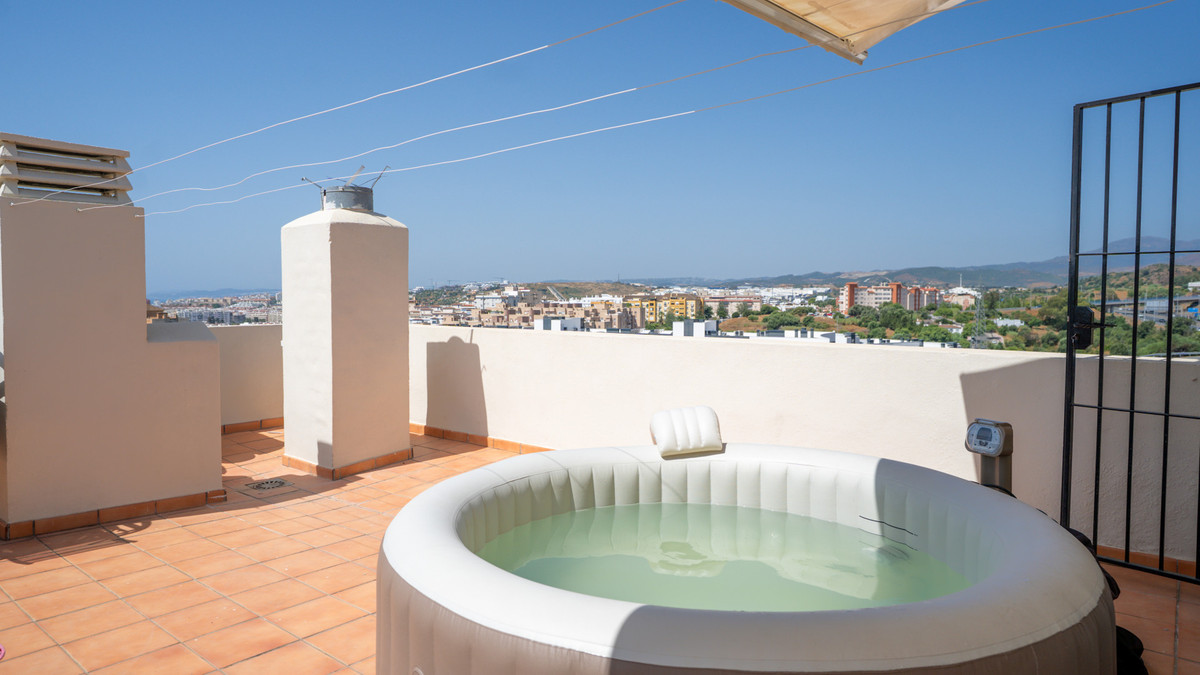 Appartement te koop in Estepona | 3 slaapkamers H5139172
