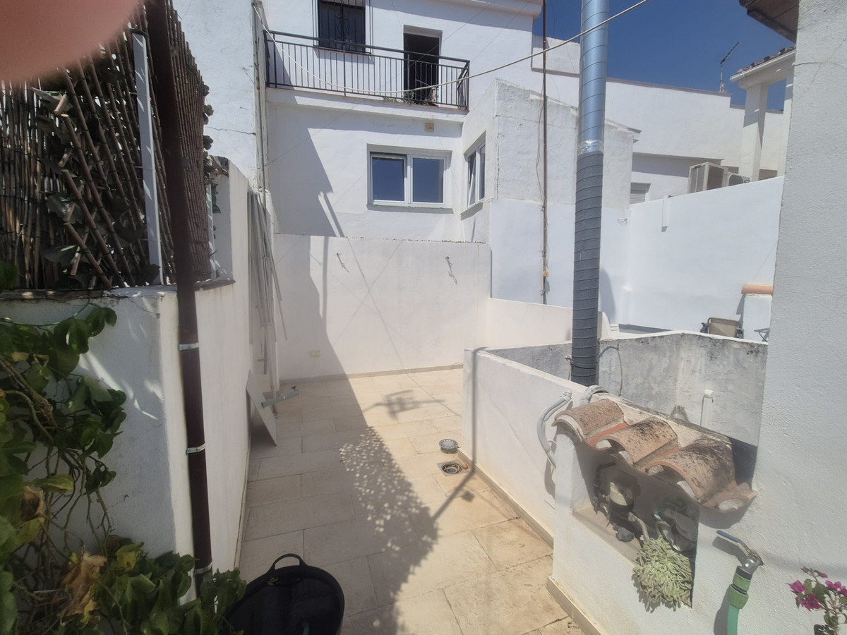 Appartement te koop in Estepona | 2 slaapkamers H5139253