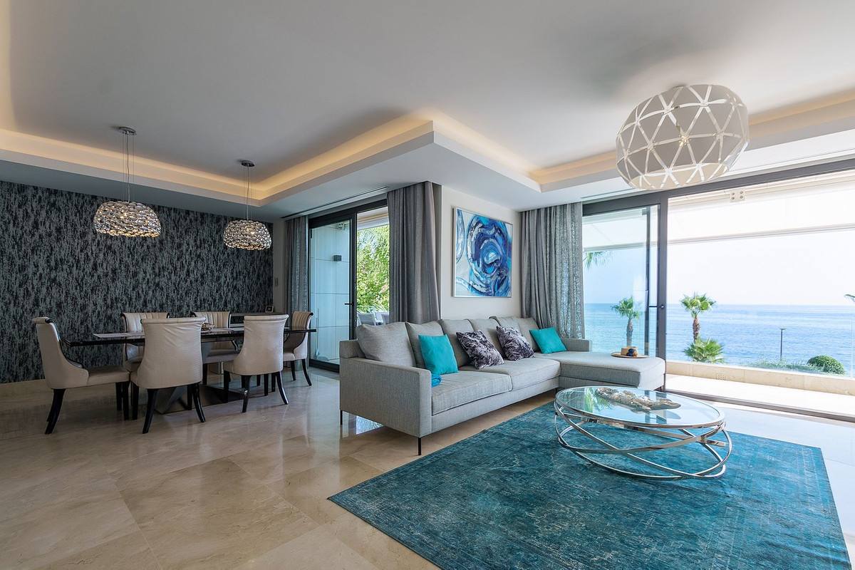 Duplex te koop in Estepona | 4 slaapkamers H5139799