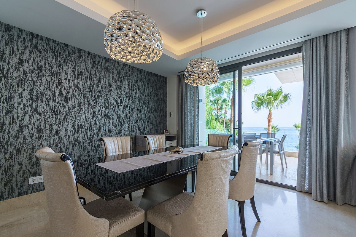 Duplex te koop in Estepona | 4 slaapkamers H5139799