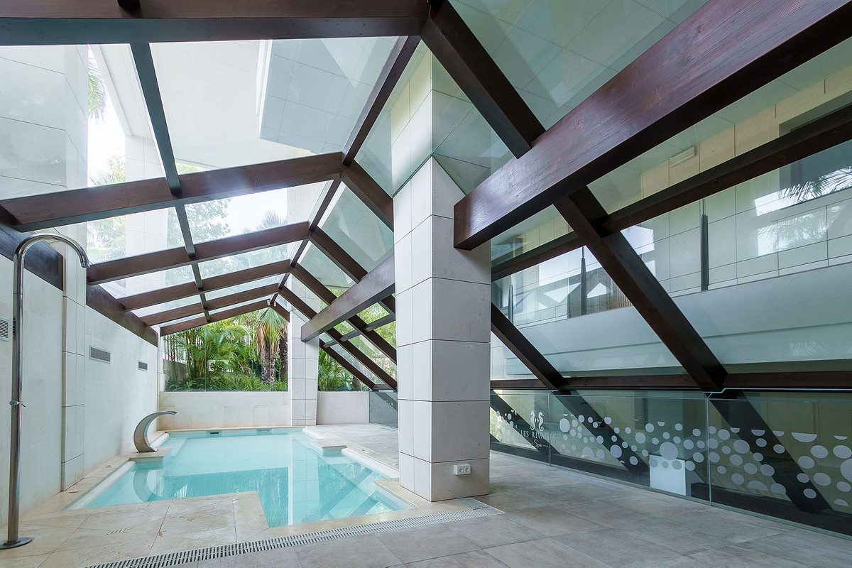 Duplex te koop in Estepona | 4 slaapkamers H5139799