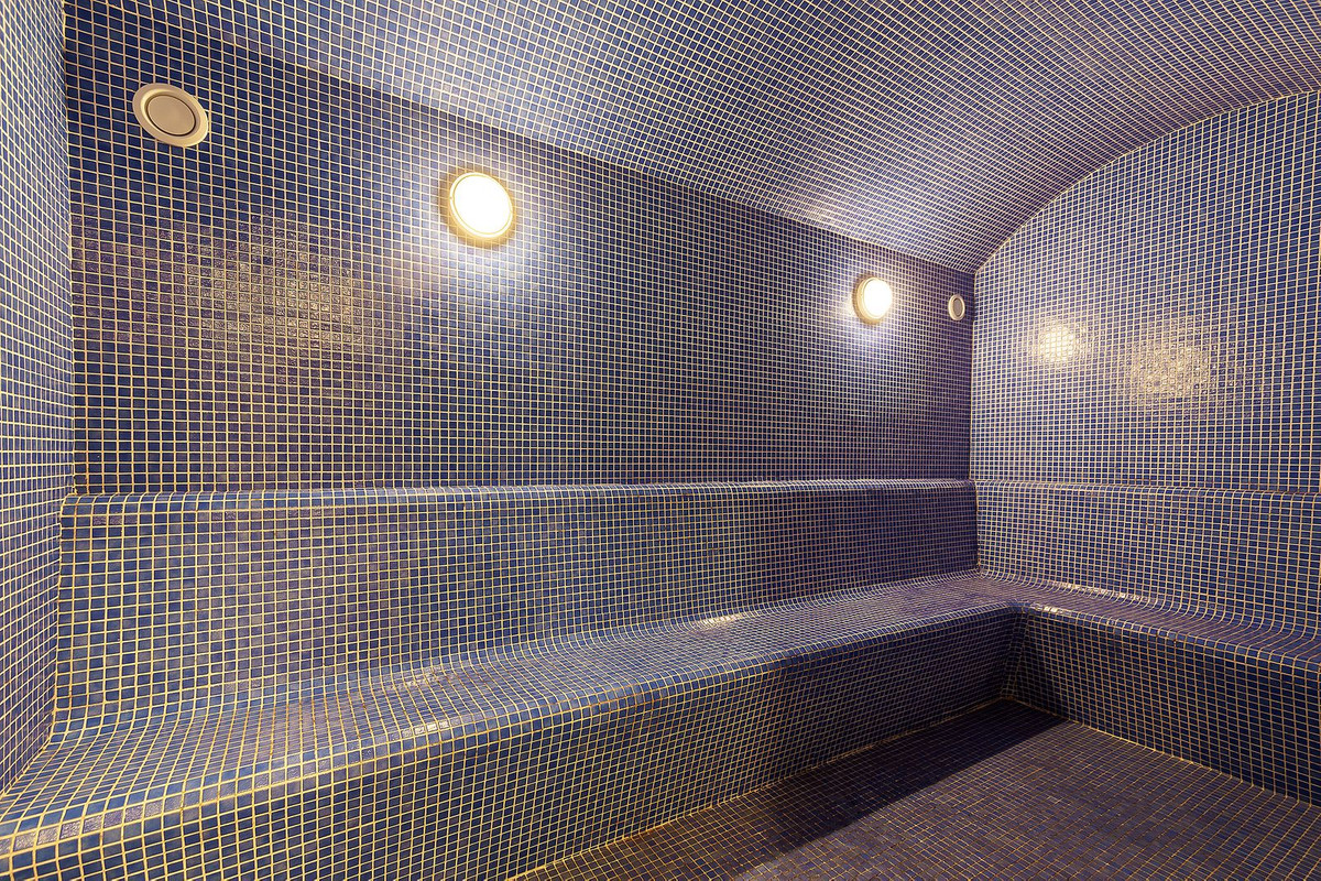 Duplex te koop in Estepona | 4 slaapkamers H5139799