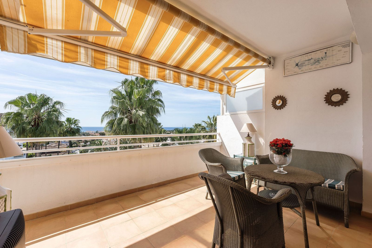 Appartement te koop in Estepona | 2 slaapkamers H5141644