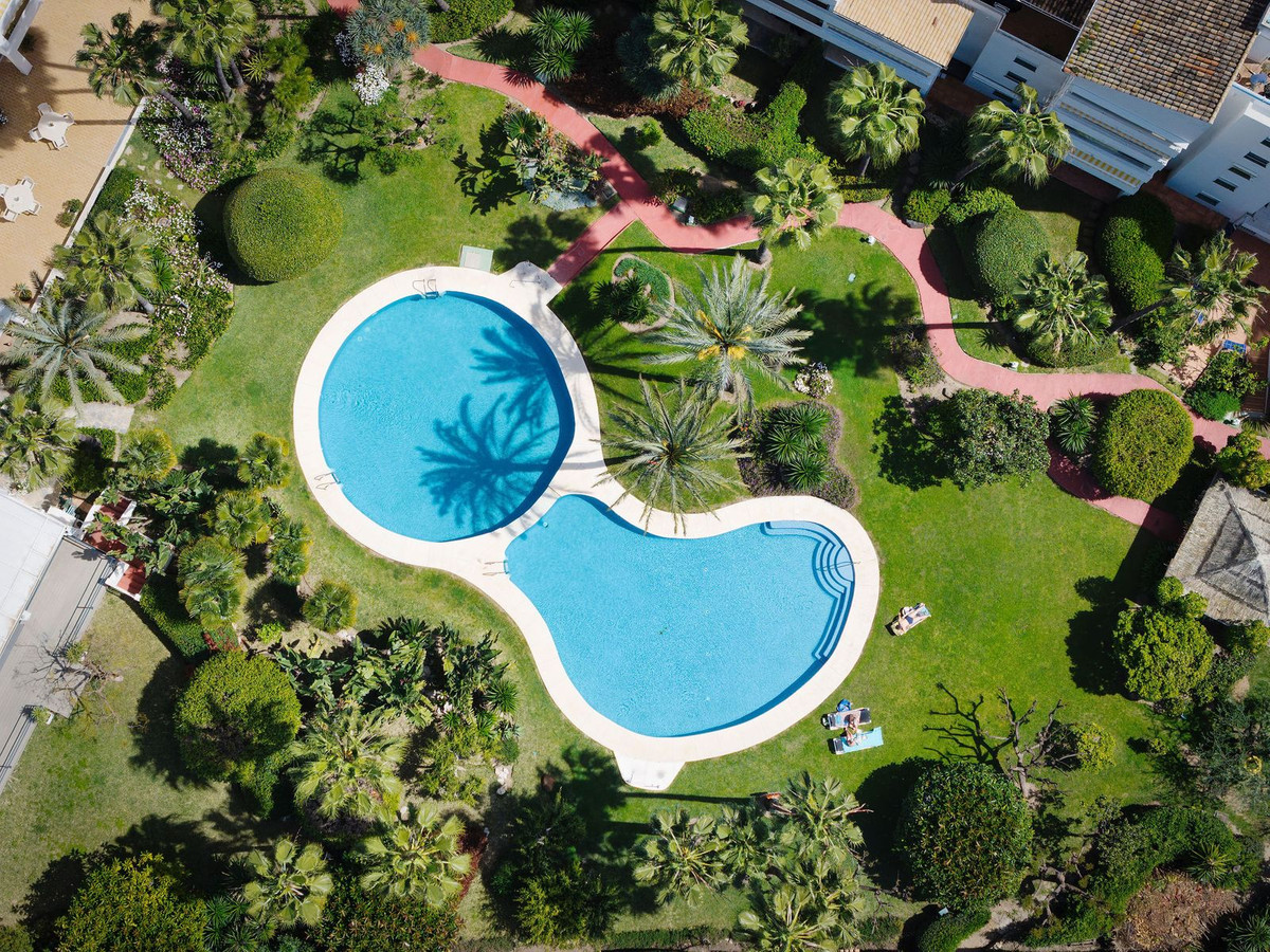 Appartement te koop in Estepona | 2 slaapkamers H5141644