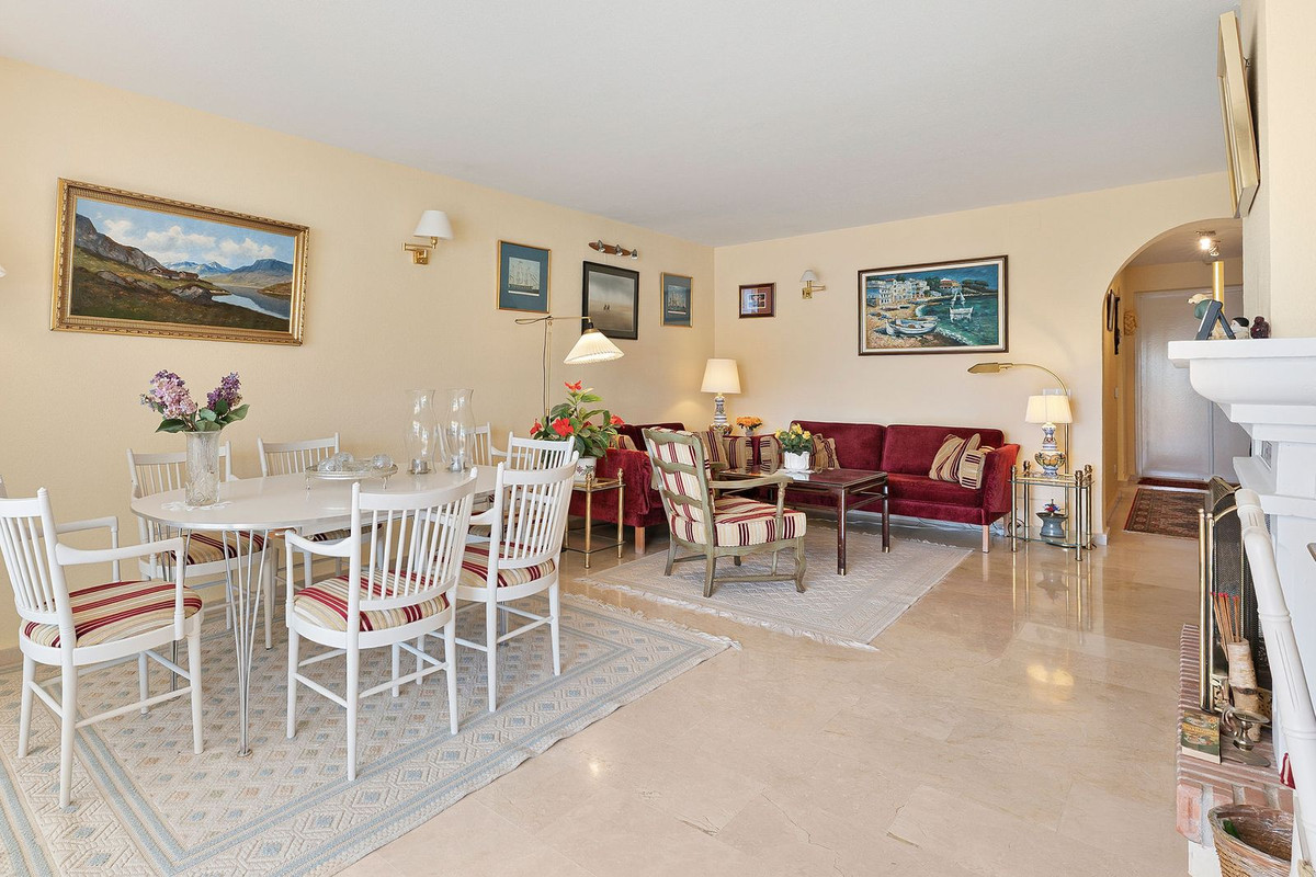 Appartement te koop in Estepona | 2 slaapkamers H5141644