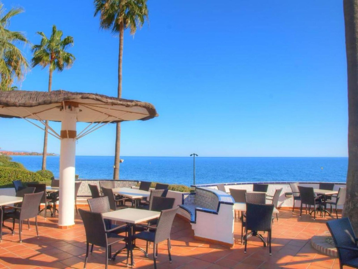 Appartement te koop in Estepona | 2 slaapkamers H5143819