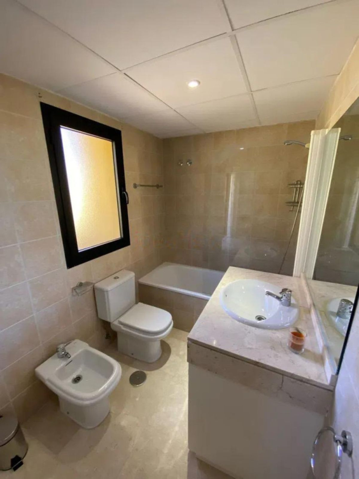 Appartement te koop in Estepona | 4 slaapkamers H5143918
