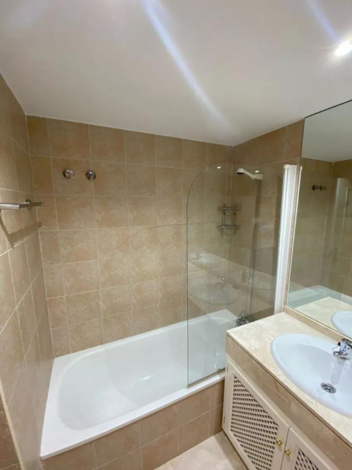 Appartement te koop in Estepona | 4 slaapkamers H5143918