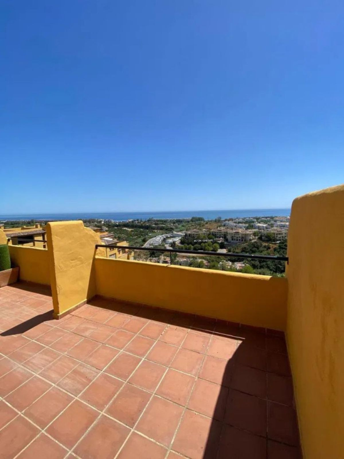 Appartement te koop in Estepona | 4 slaapkamers H5143918