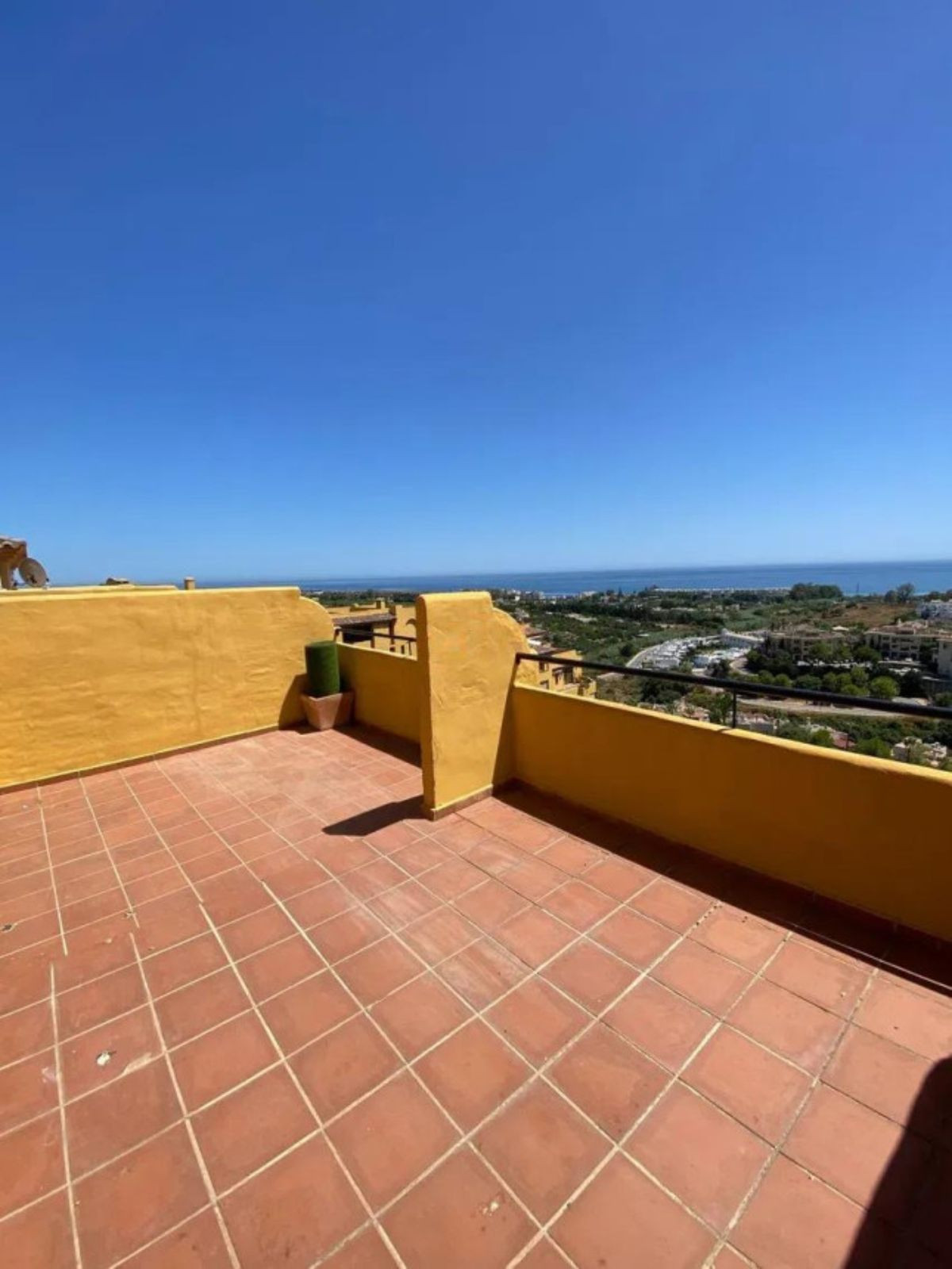 Appartement te koop in Estepona | 4 slaapkamers H5143918
