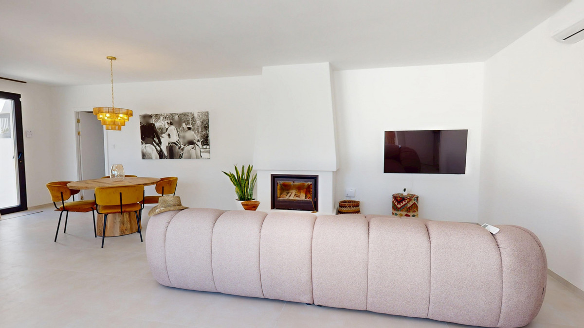 Huis te koop in Estepona | 3 slaapkamers H5144257