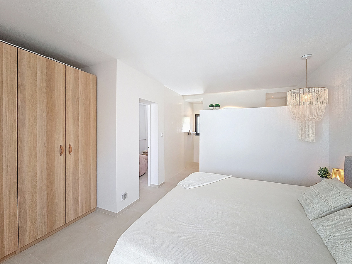 Huis te koop in Estepona | 3 slaapkamers H5144257