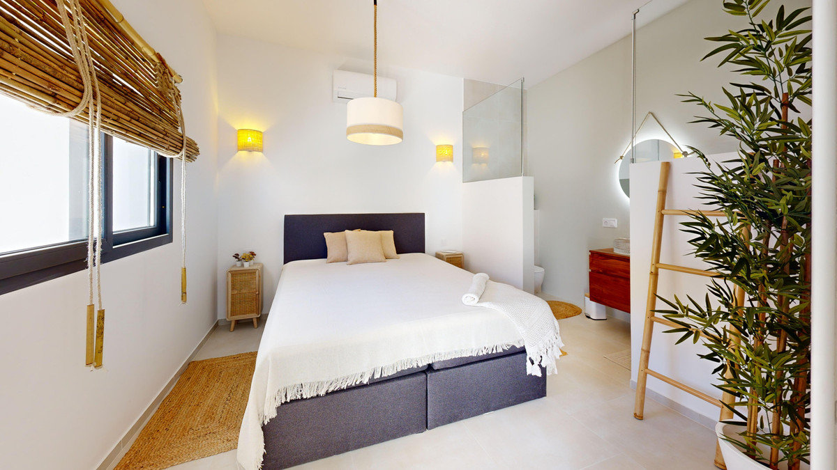 Huis te koop in Estepona | 3 slaapkamers H5144257