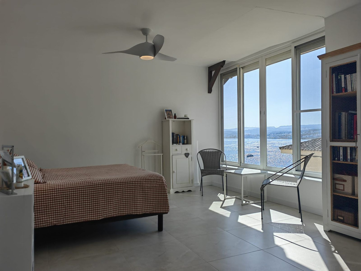 Appartement te koop in Estepona | 3 slaapkamers H5144950