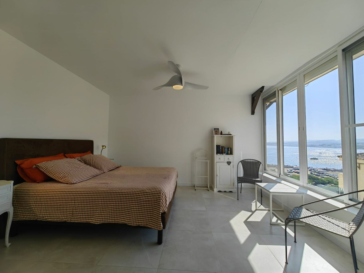 Appartement te koop in Estepona | 3 slaapkamers H5144950