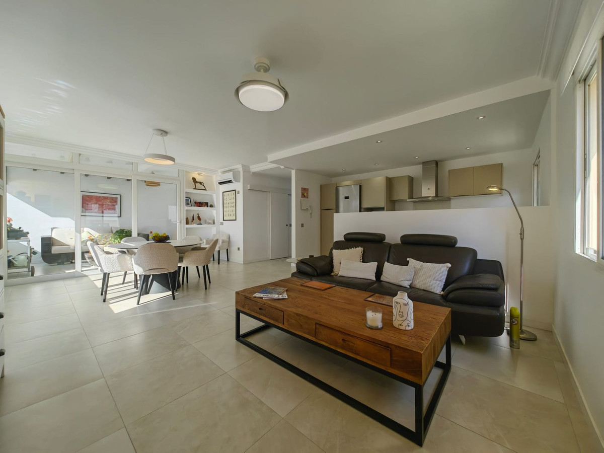 Appartement te koop in Estepona | 3 slaapkamers H5144950