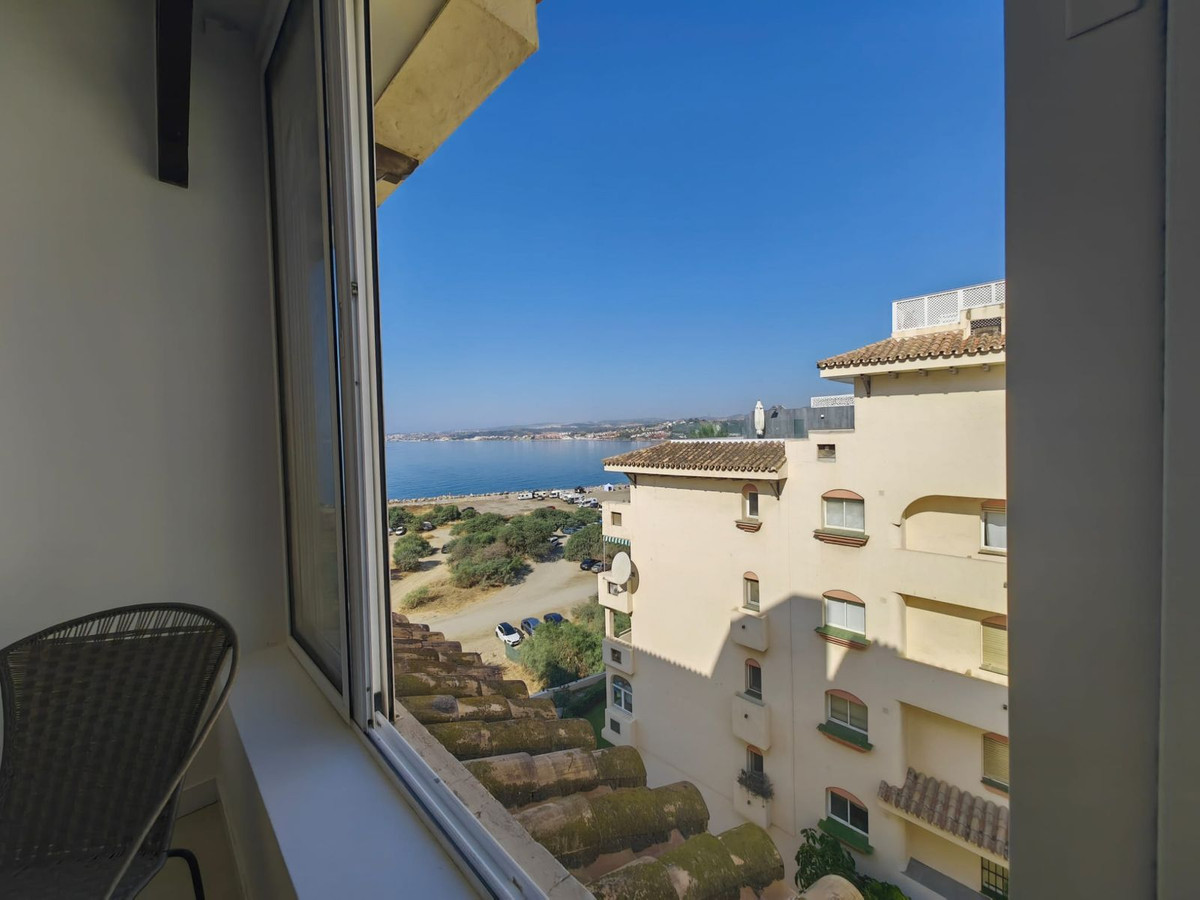 Appartement te koop in Estepona | 3 slaapkamers H5144950