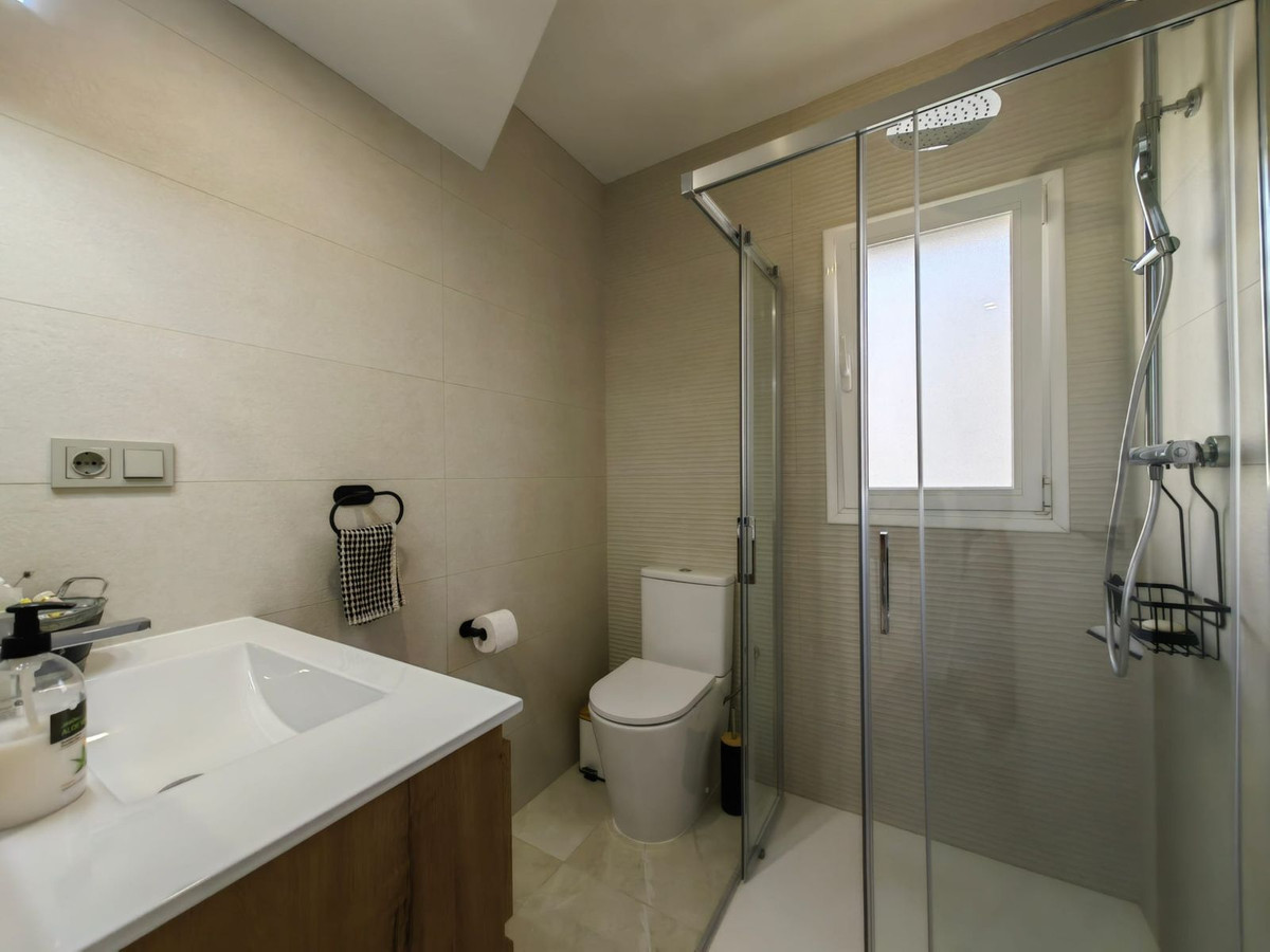 Appartement te koop in Estepona | 3 slaapkamers H5144950