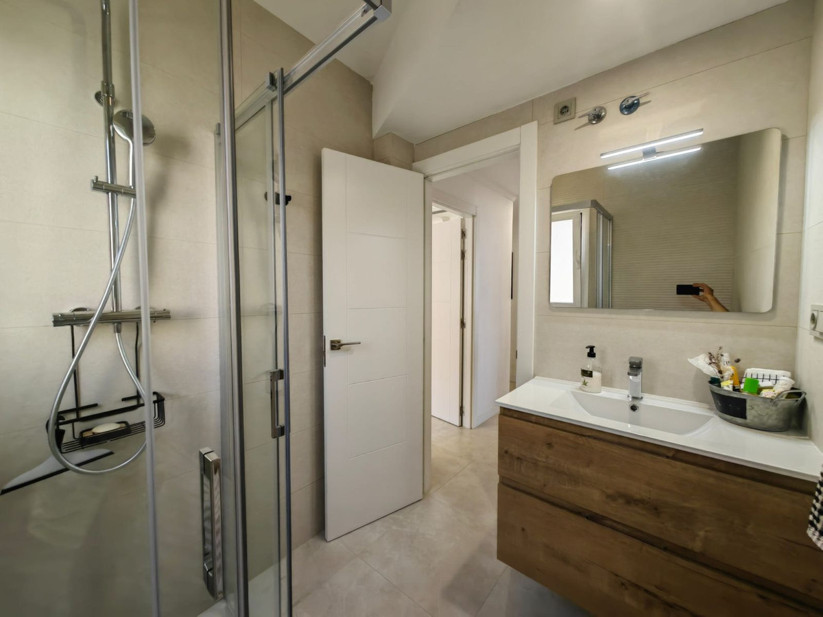 Appartement te koop in Estepona | 3 slaapkamers H5144950