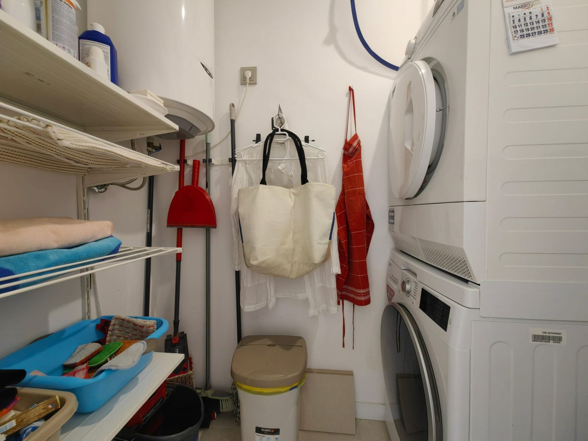 Appartement te koop in Estepona | 3 slaapkamers H5144950