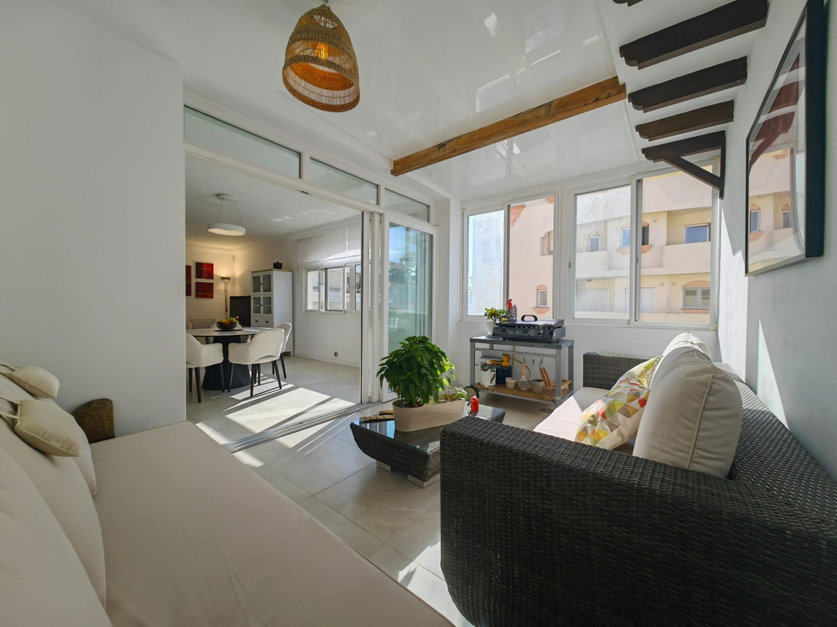 Appartement te koop in Estepona | 3 slaapkamers H5144950