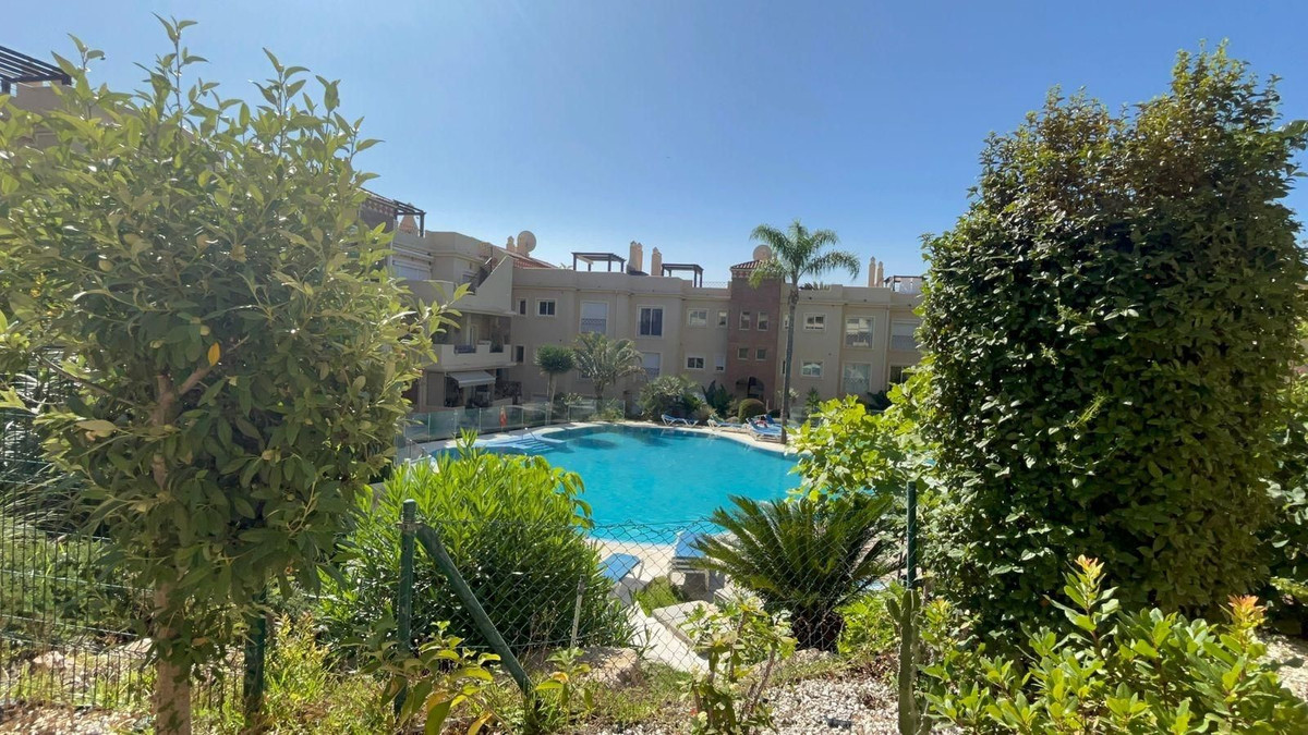 Appartement te koop in Estepona | 2 slaapkamers H5145991