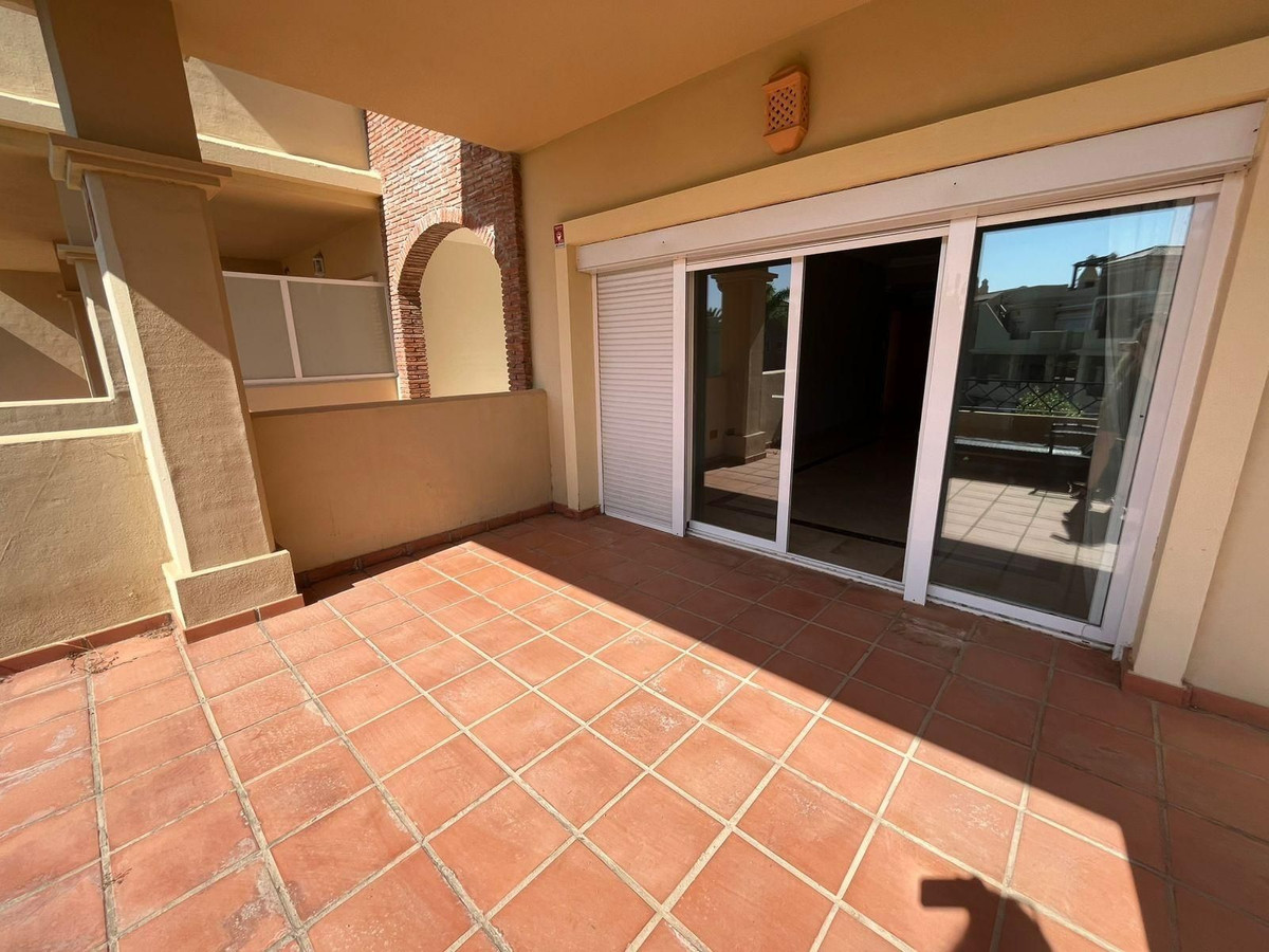 Appartement te koop in Estepona | 2 slaapkamers H5145991